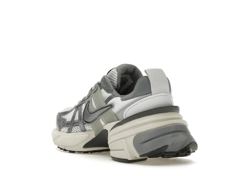 Nike V2K Run Pure Platinum Wolf Grey (Women's)