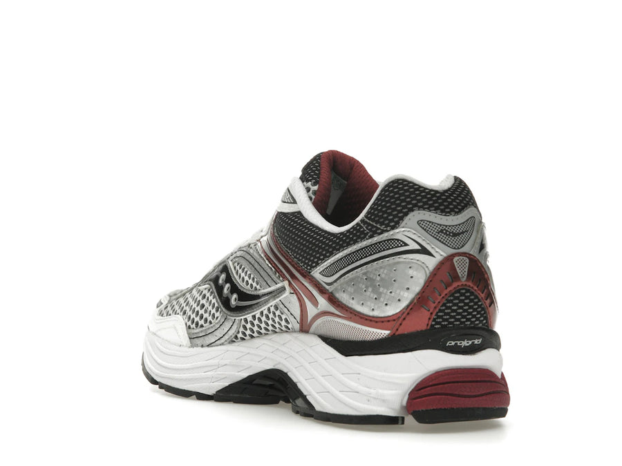 Saucony ProGrid Omni 9 OG Blanc Argent Rouge