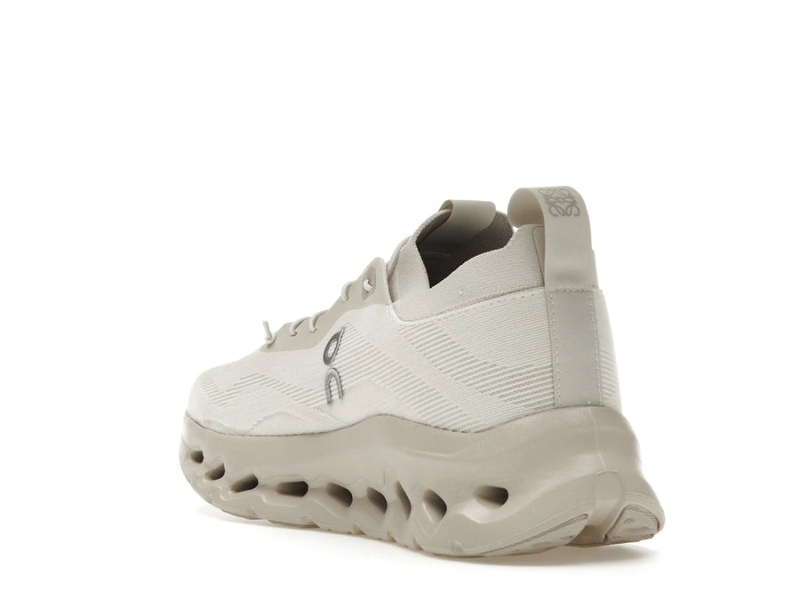 On Running Cloudtilt Loewe Sand