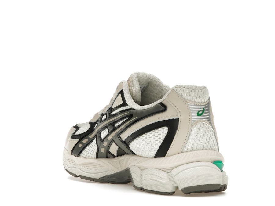 ASICS Gel-NYC 2055 Gris Truffe Chêne Pâle