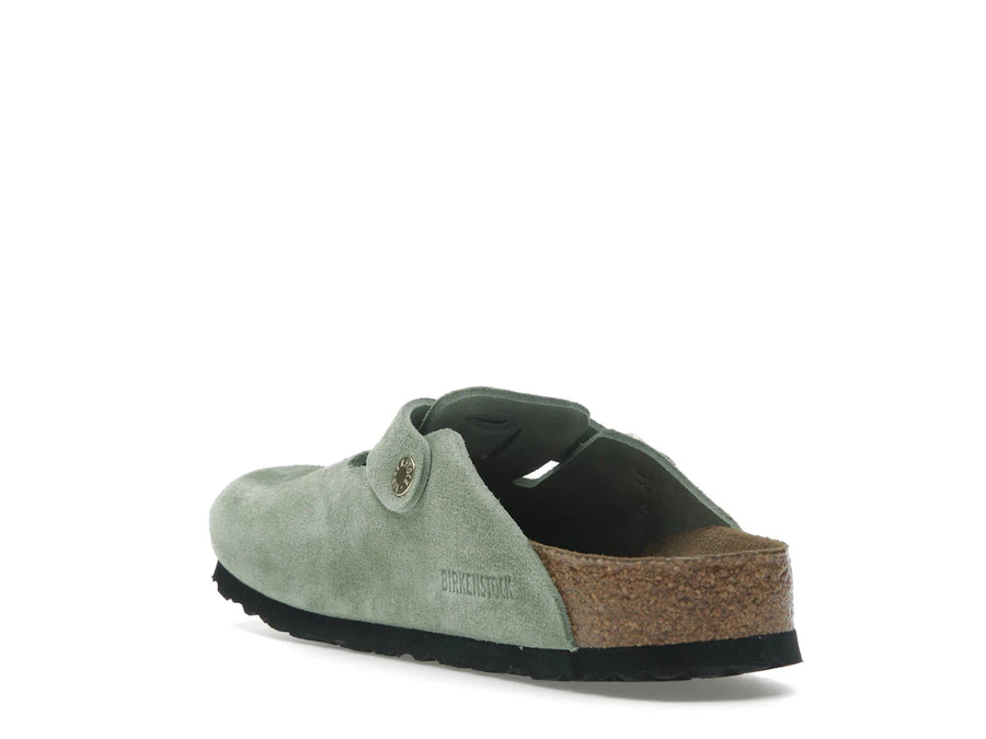 Birkenstock Boston à semelle souple en daim vert thé (coupe étroite)