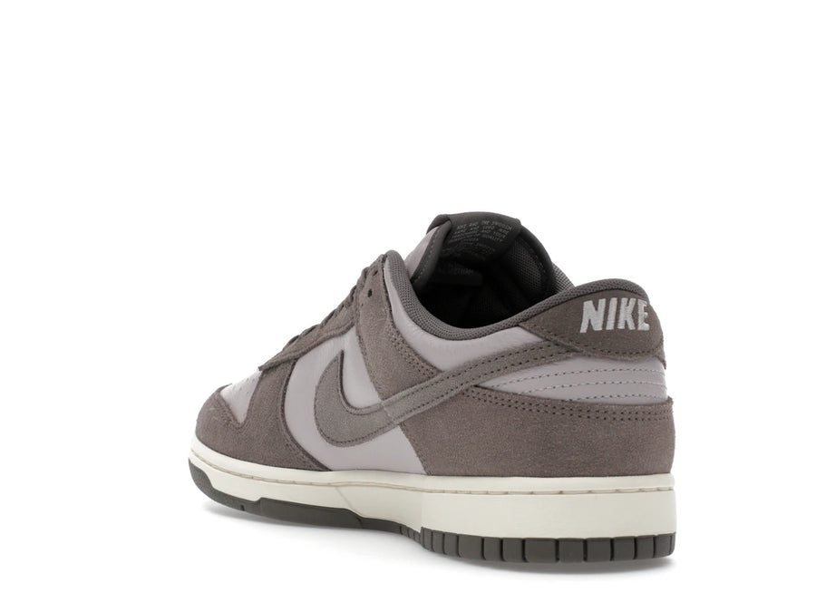 Nike Dunk Low SE Platinum Violet Cave Stone