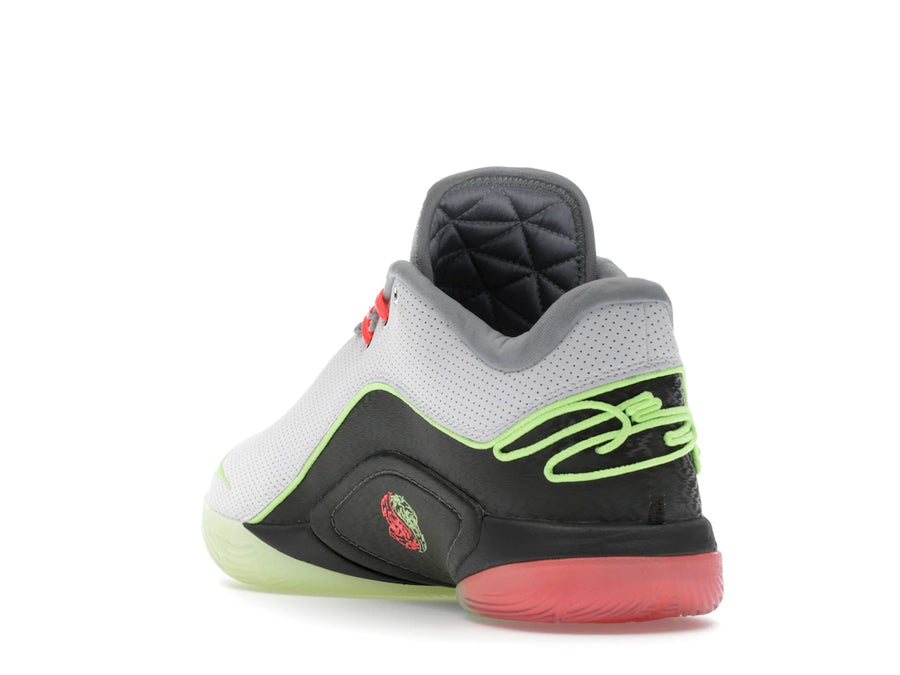 Nike LeBron 22 Moonlight (Semelle extérieure translucide)