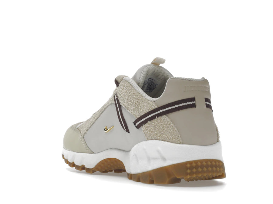 Nike Air Humara LX Jacquemus Light Bone Gold (Women's)
