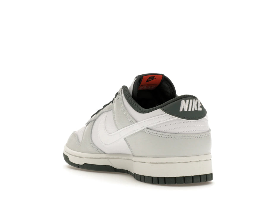 Nike Dunk Low Retro SE Photon Dust Vert Vintage