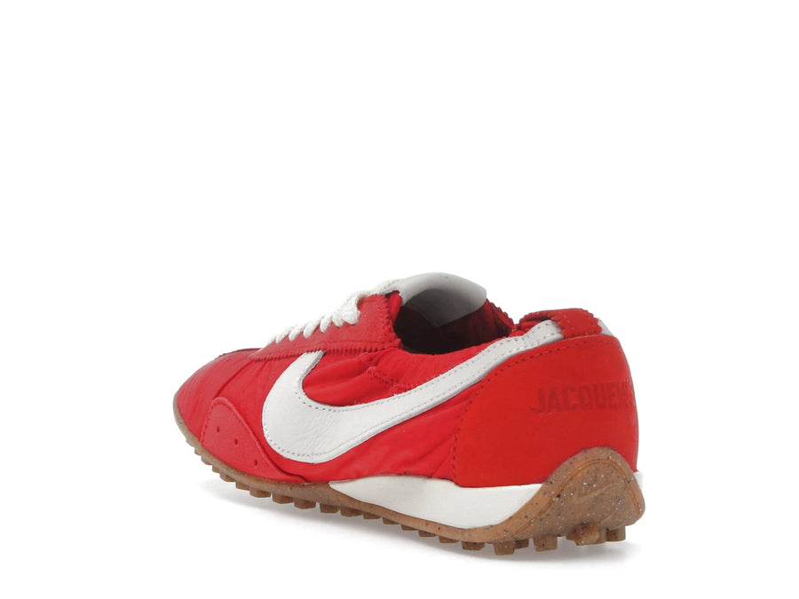 Chaussure Nike Moon SP Jacquemus Rouge Université (Femme)