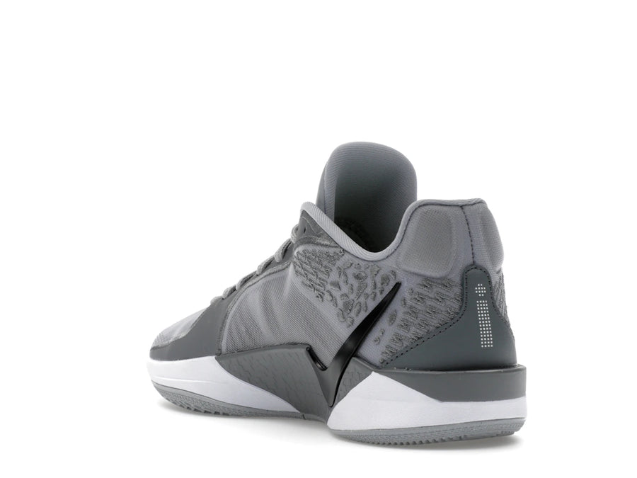 Nike Sabrina 2 TB Gris Loup Gris Fumée Volt Noir (Femme)