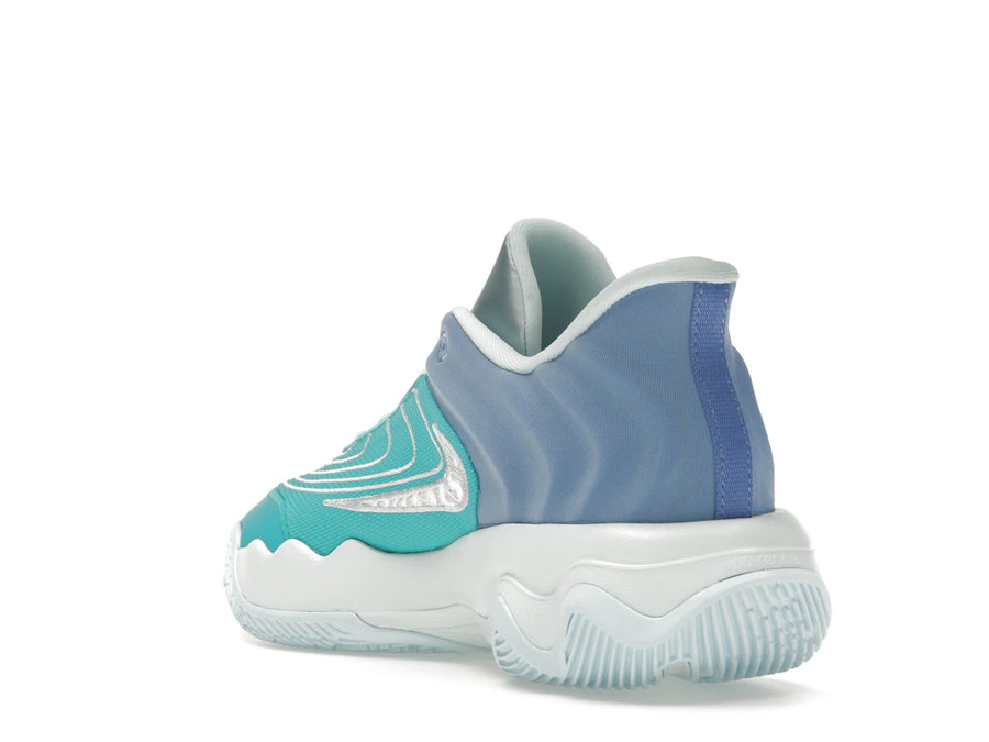 Nike Giannis Immortality 4 Noël