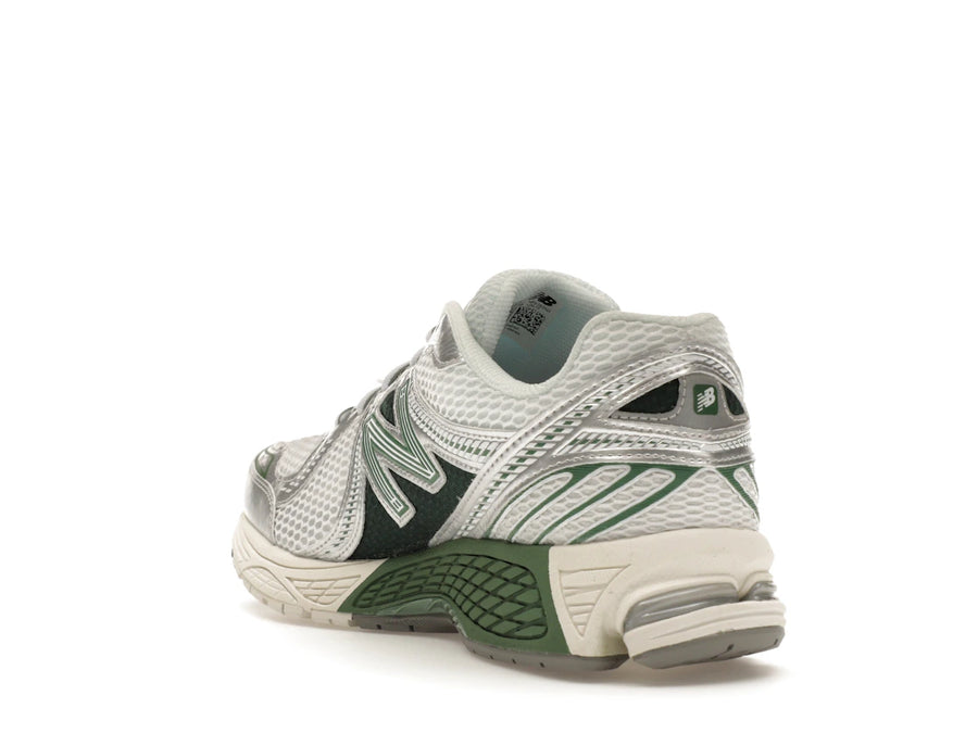 New Balance 860 V2 Mallard Green