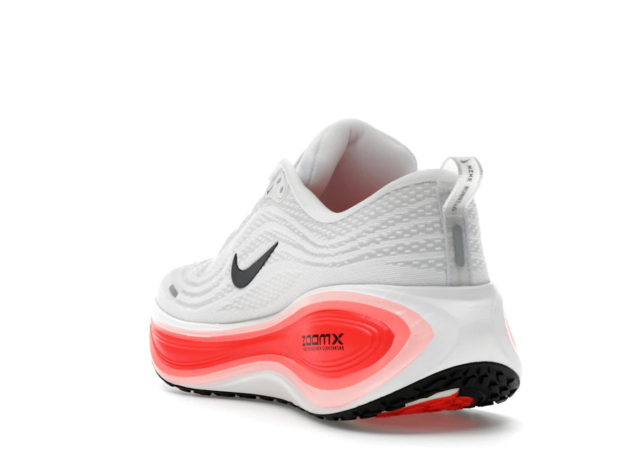 Nike Vomero Plus Blanc Noir Rouge vif
