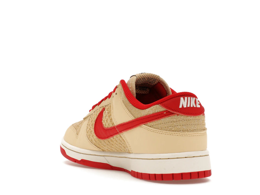 Nike Dunk Low Retro SE Strawberry Waffle