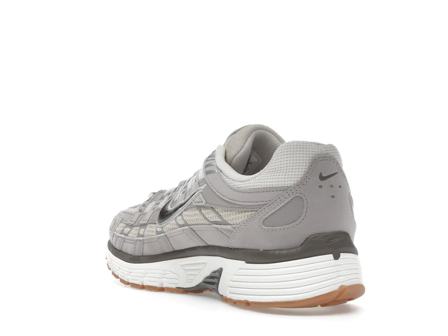Nike P-6000 SE Gris Collège Clair Brun Bois Voile Pierre de Cave