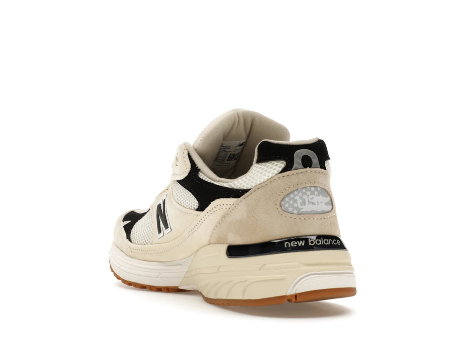 New Balance 993 MiUSA Teddy Santis Noir Sel de Mer