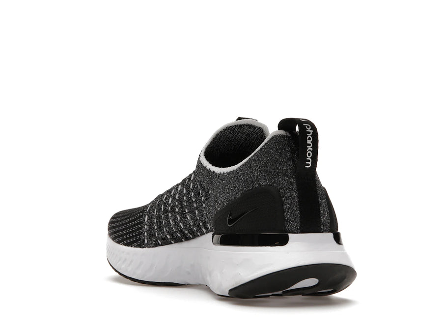 Nike React Phantom Run Flyknit 2 Oreo (Women's)