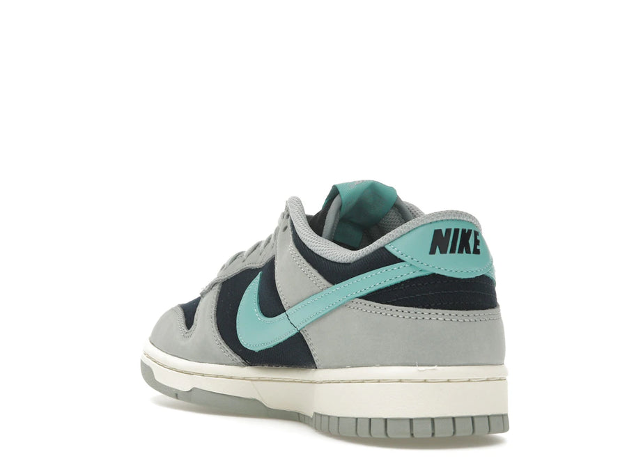 Nike Dunk Low Retro Premium Vert Pierre Ponce Clair Givré