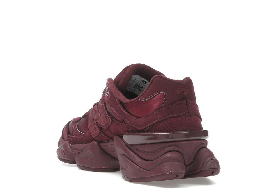 New Balance 9060 Burgundy