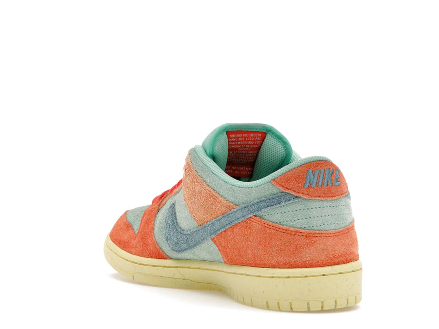 Nike SB Dunk Low Orange Emerald Rise
