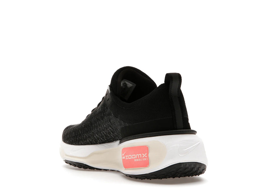 Nike ZoomX Invincible Run 3 Noir et Blanc (Femme)