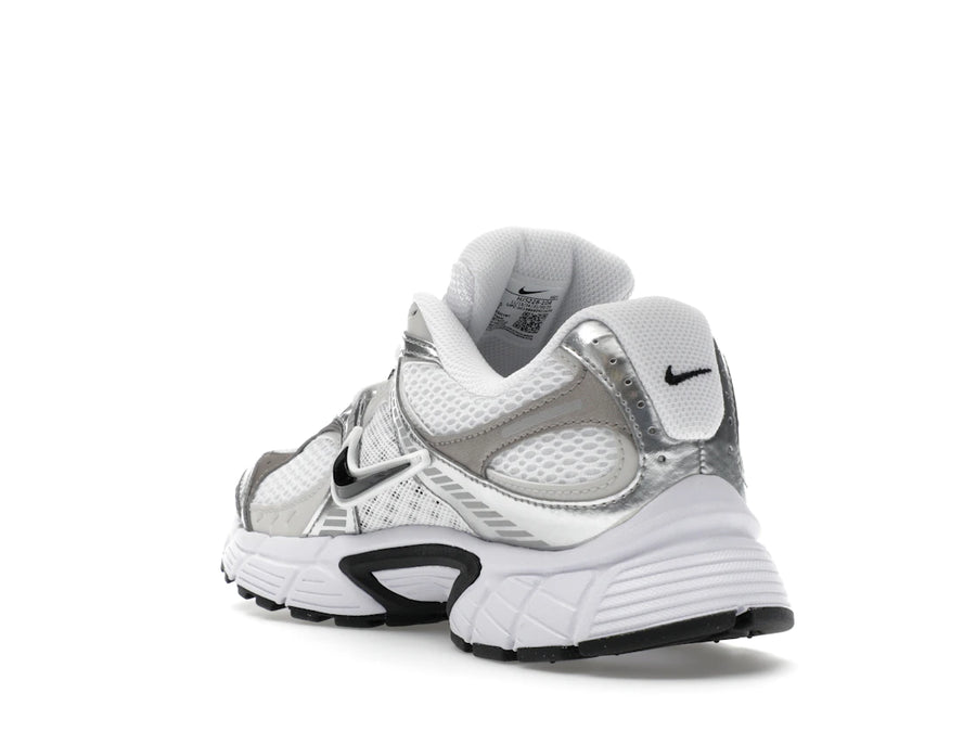Nike V5 RNR White Vast Gray College Gray Black