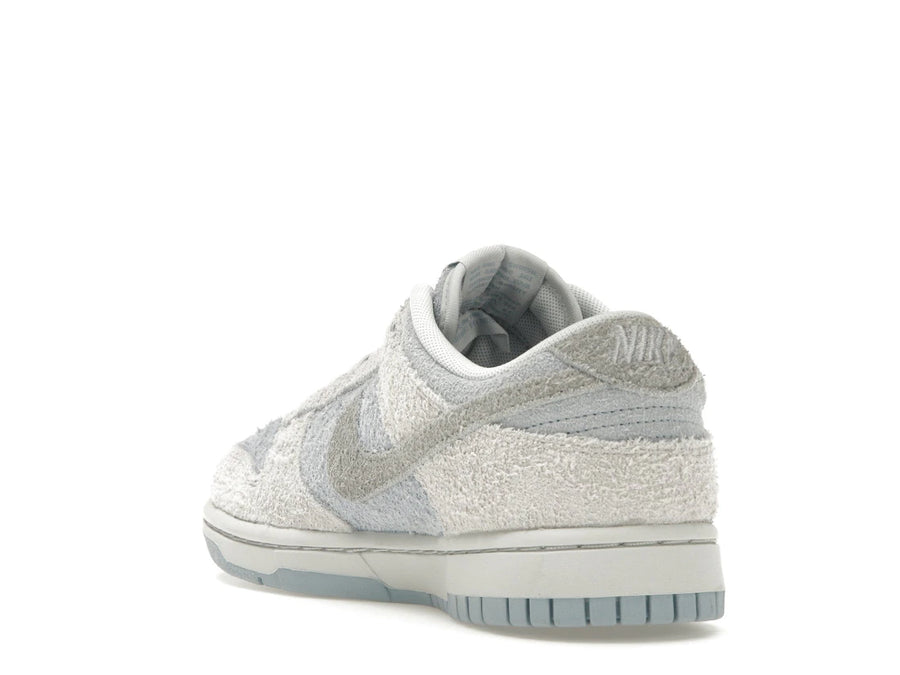 Nike Dunk Low Light Armory Blue Photon Dust (Femme)