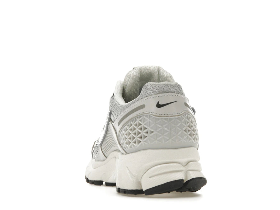 Nike Zoom Vomero 5 Photon Dust Argent Métallisé (Femme)