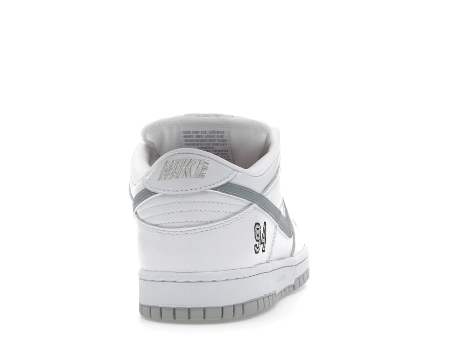 Nike SB Dunk Low Supreme 94 Blanc Argent Métallisé