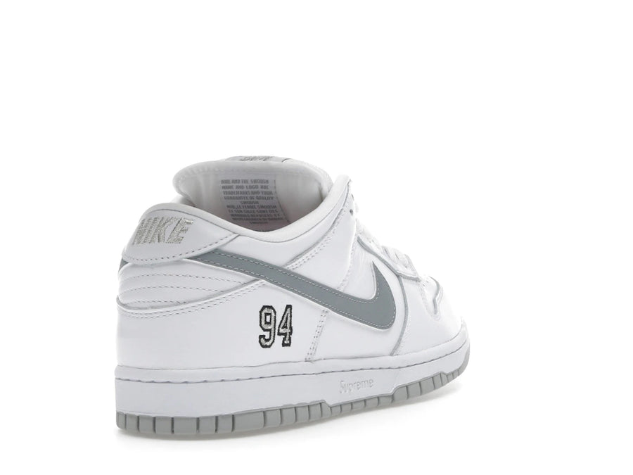 Nike SB Dunk Low Supreme 94 Blanc Argent Métallisé