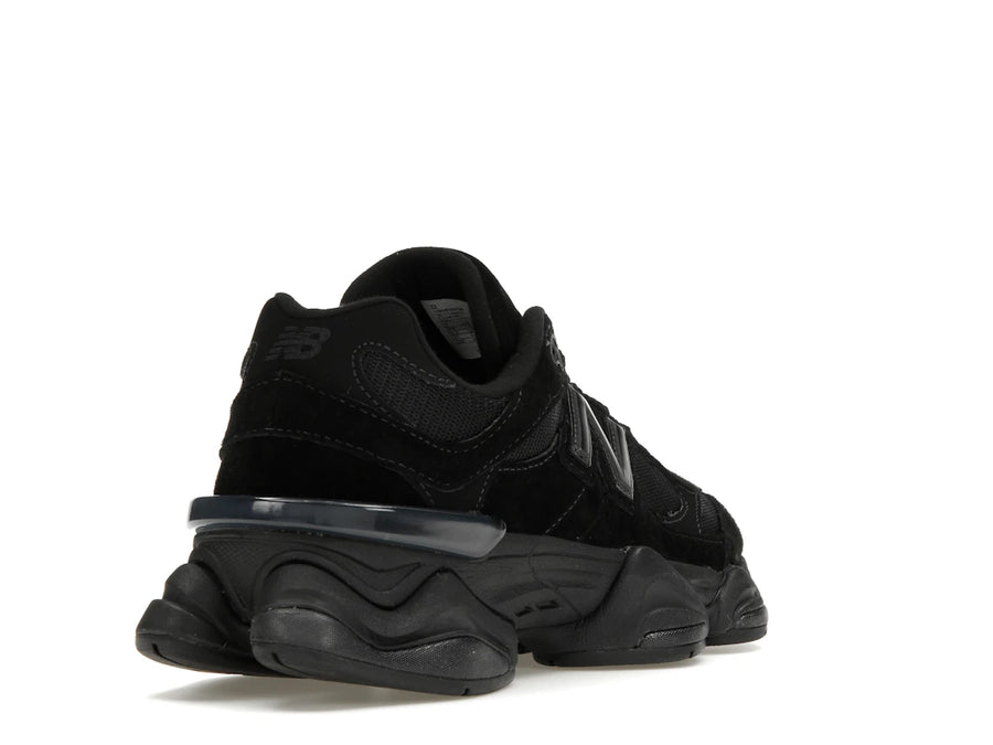 New Balance 9060 Triple Black