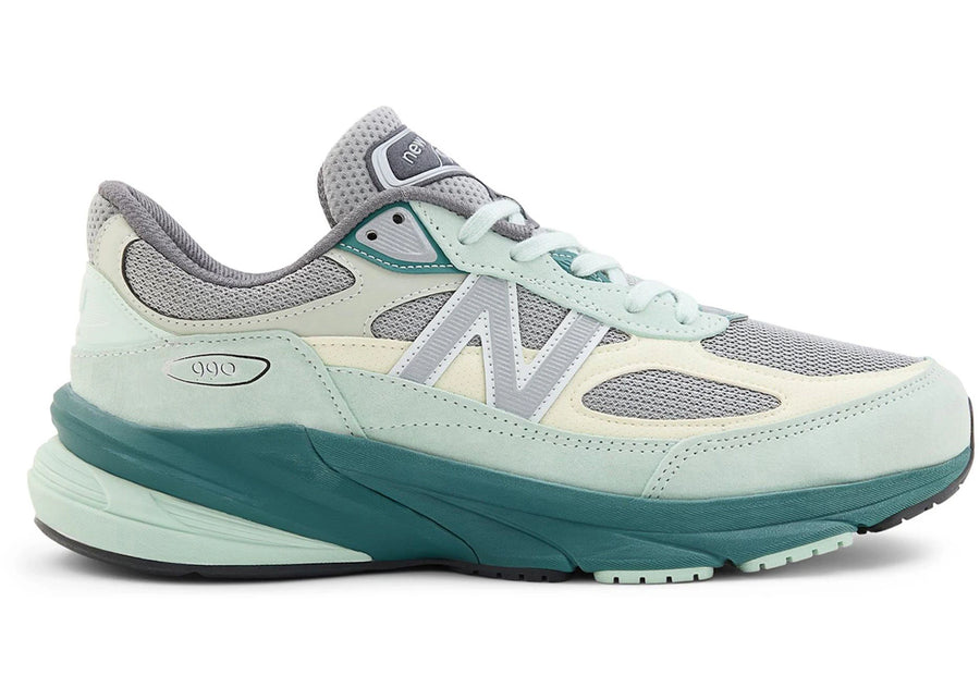 New Balance 990v6 MiUSA Community Menthe
